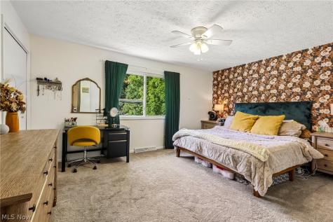 2097 Samira Road Stow OH 44224