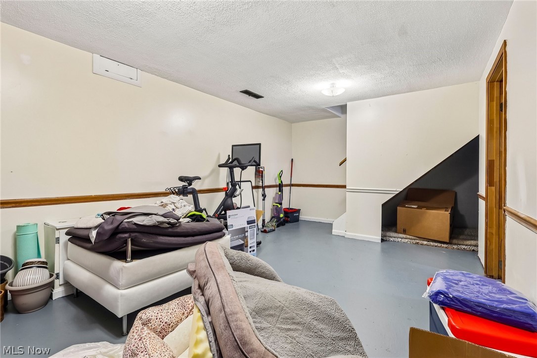 2097 Samira Road Stow OH 44224