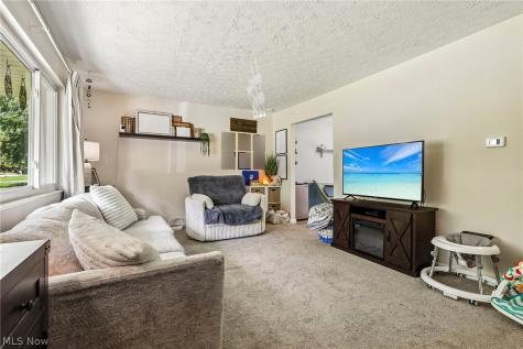 2097 Samira Road Stow OH 44224