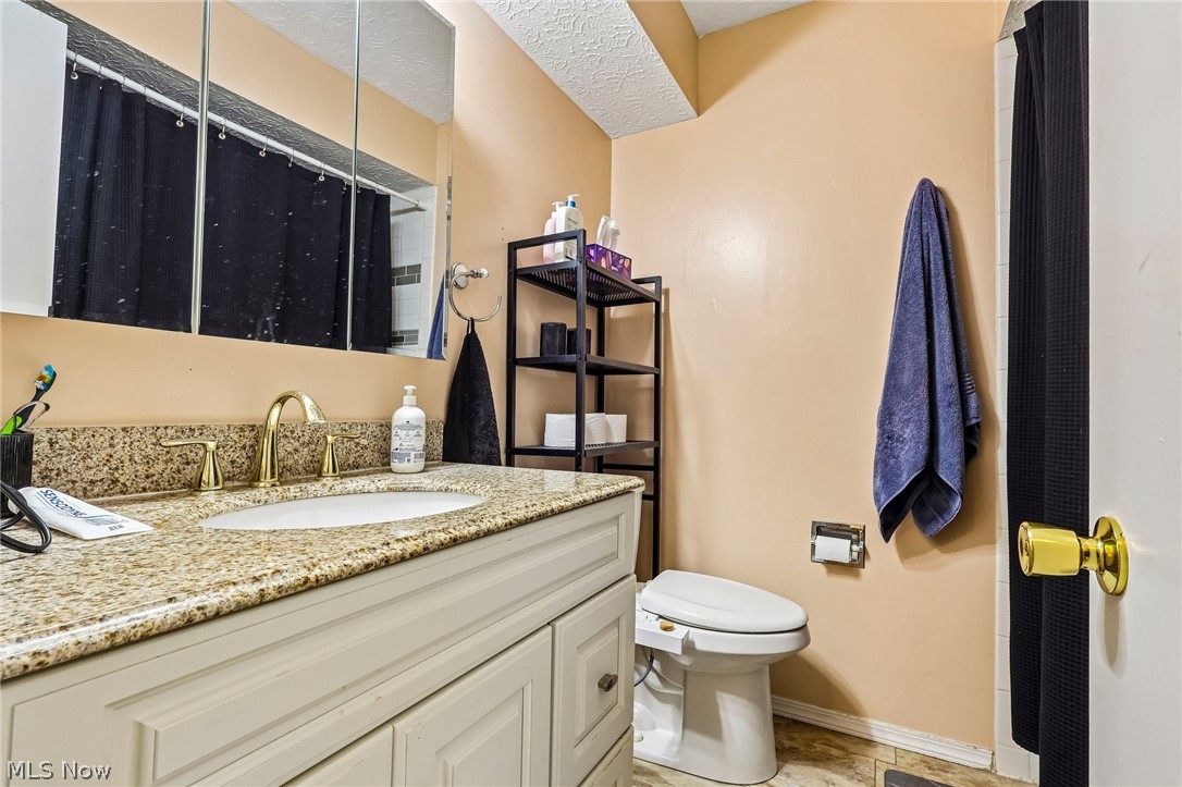 2097 Samira Road Stow OH 44224