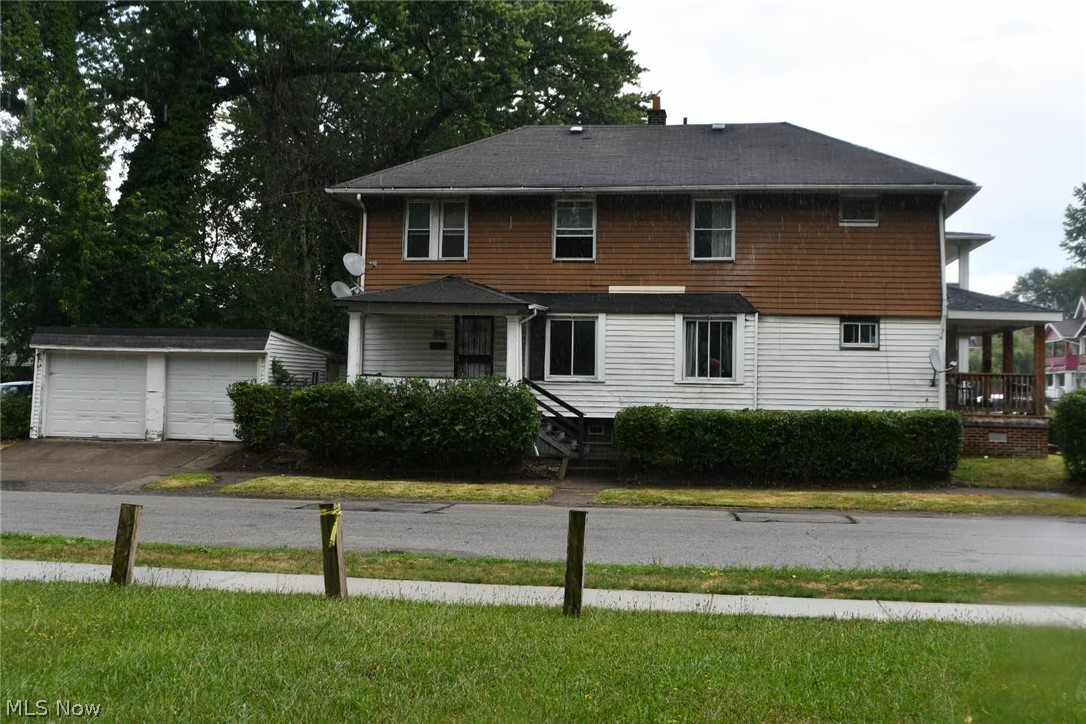 13303 Milan Avenue East Cleveland OH 44112