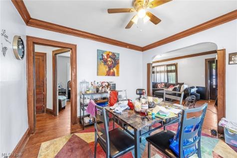 11118 Glenboro Drive Cleveland OH 44105