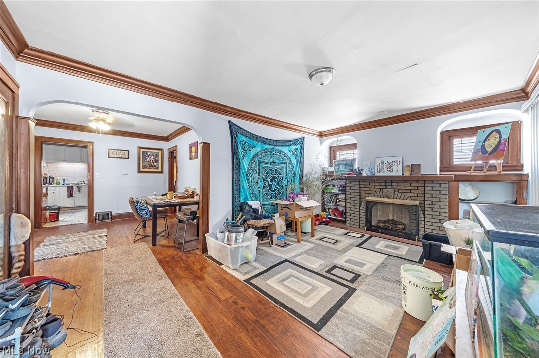 11118 Glenboro Drive Cleveland OH 44105