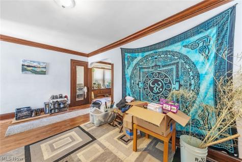 11118 Glenboro Drive Cleveland OH 44105