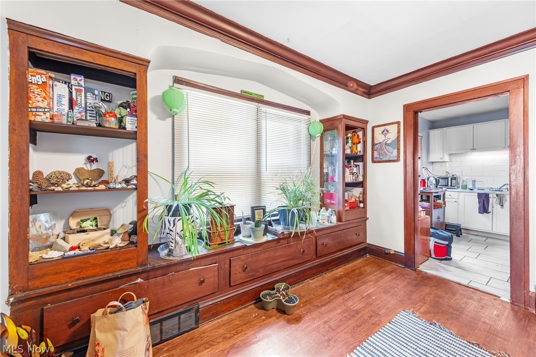 11118 Glenboro Drive Cleveland OH 44105