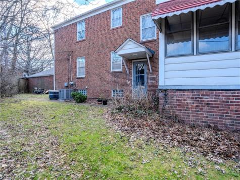 13699 Cedar Road University Heights OH 44118