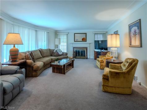 13699 Cedar Road University Heights OH 44118