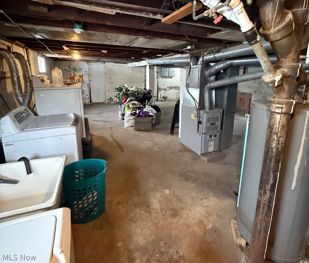 2394 Elyria Avenue Lorain OH 44055