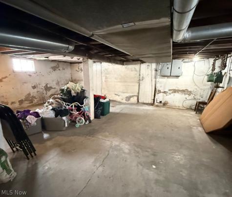 2394 Elyria Avenue Lorain OH 44055