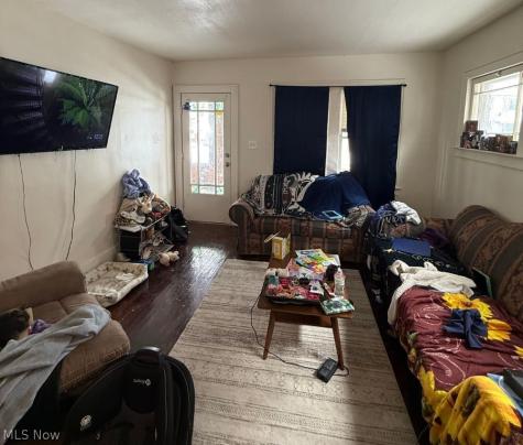 2394 Elyria Avenue Lorain OH 44055