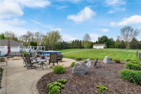 1995-1997 Rolling Meadows Lane Akron OH 44312