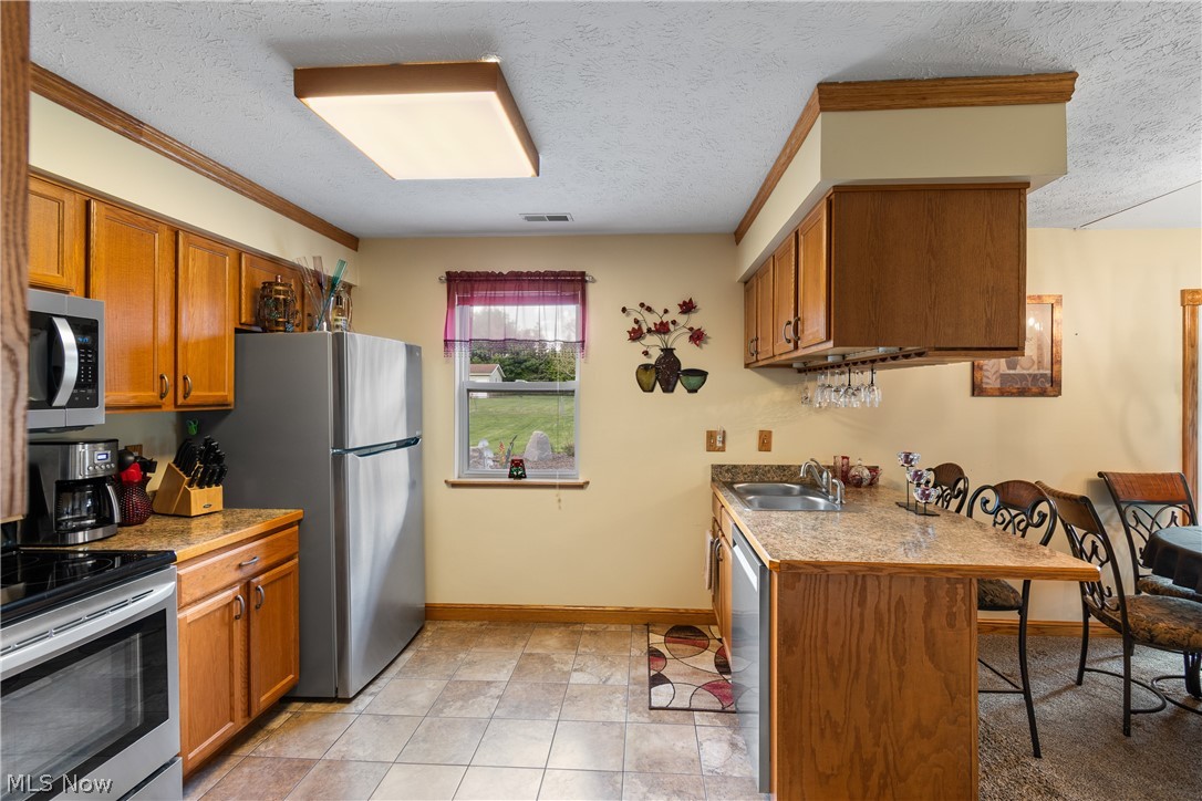 1995-1997 Rolling Meadows Lane Akron OH 44312