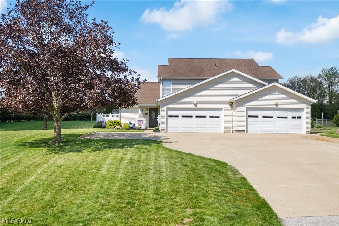 1995-1997 Rolling Meadows Lane Akron OH 44312