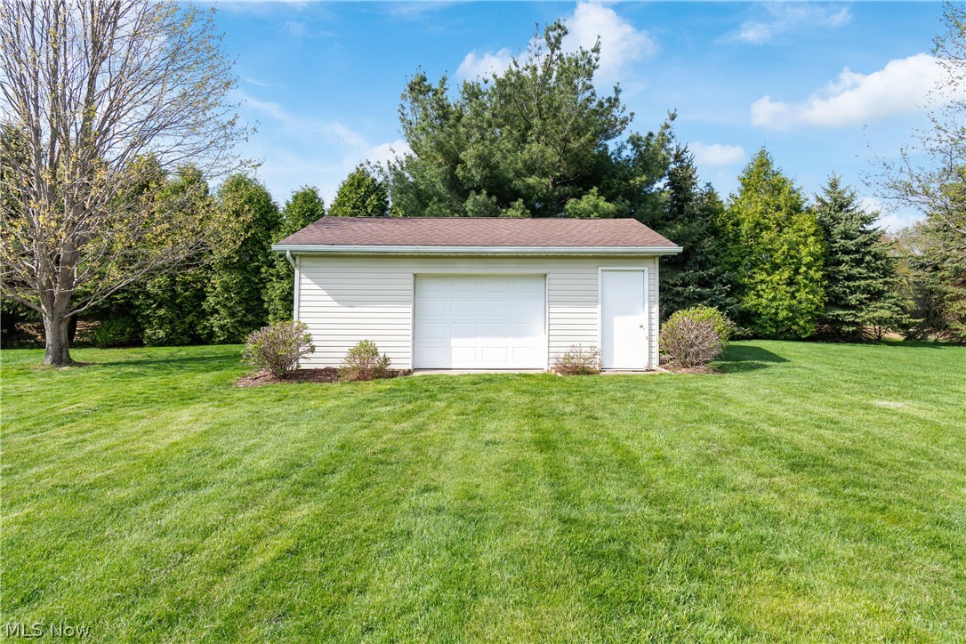 1995-1997 Rolling Meadows Lane Akron OH 44312