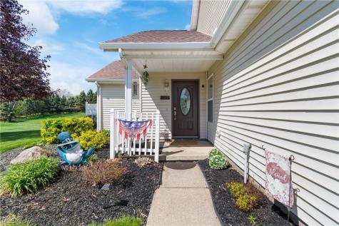 1995-1997 Rolling Meadows Lane Akron OH 44312