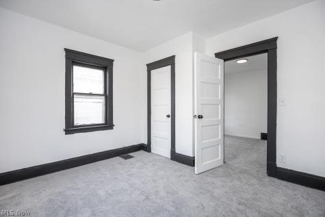 12401 Chesterfield Avenue Cleveland OH 44108