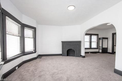 12401 Chesterfield Avenue Cleveland OH 44108
