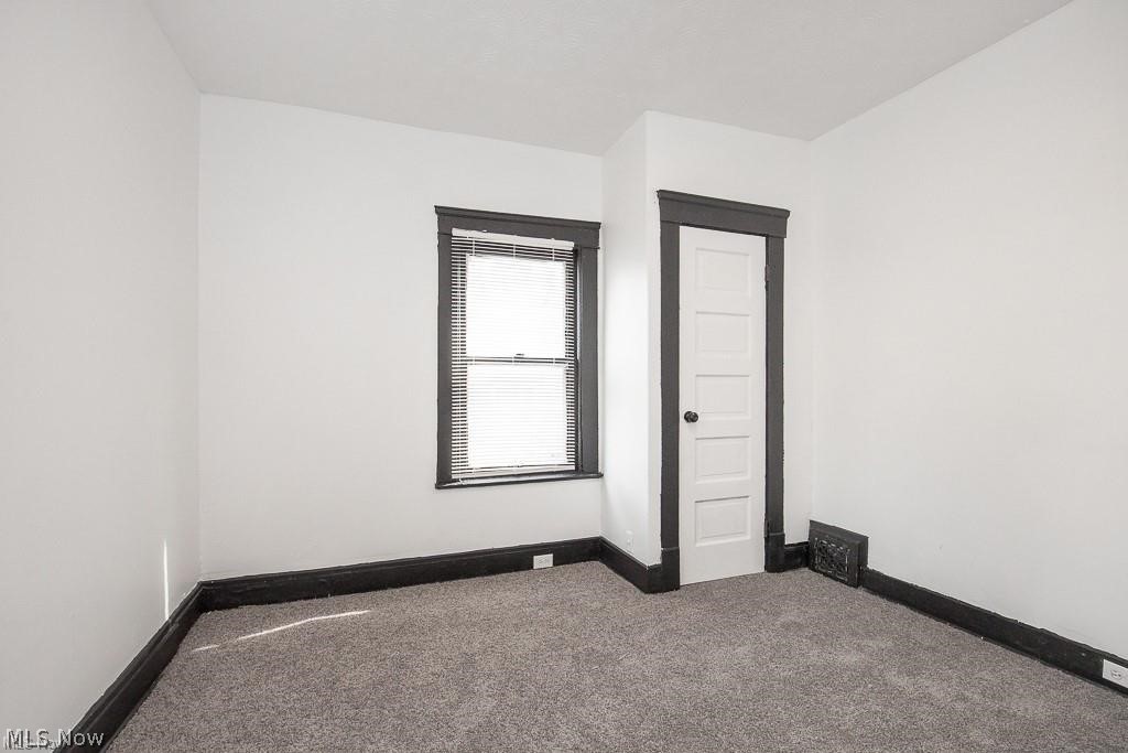 12401 Chesterfield Avenue Cleveland OH 44108