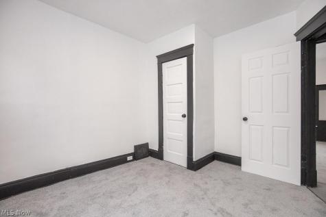 12401 Chesterfield Avenue Cleveland OH 44108