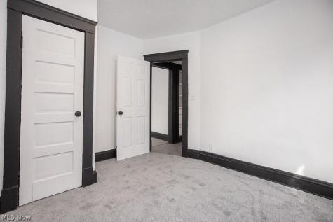12401 Chesterfield Avenue Cleveland OH 44108
