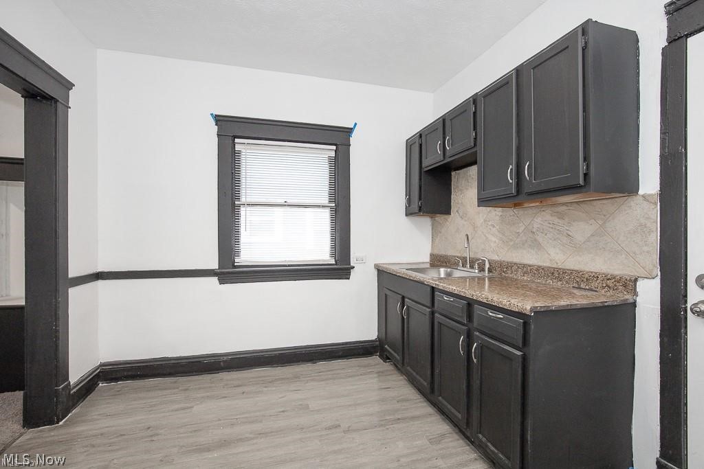12401 Chesterfield Avenue Cleveland OH 44108