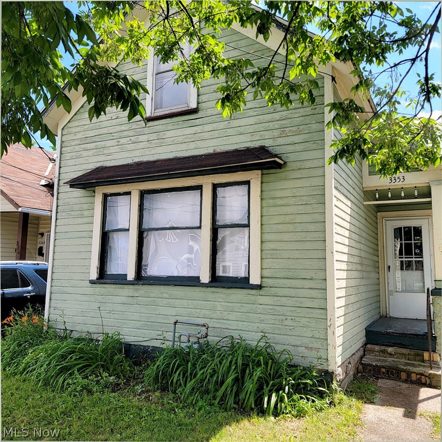 3353 W 46th Street Cleveland OH 44102