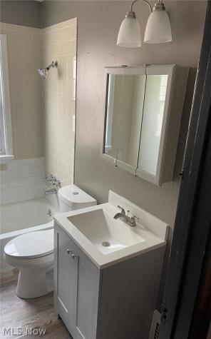1311 E 187th Street Cleveland OH 44110