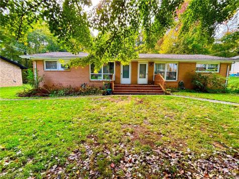 7600 Peyton Street NW Massillon OH 44646