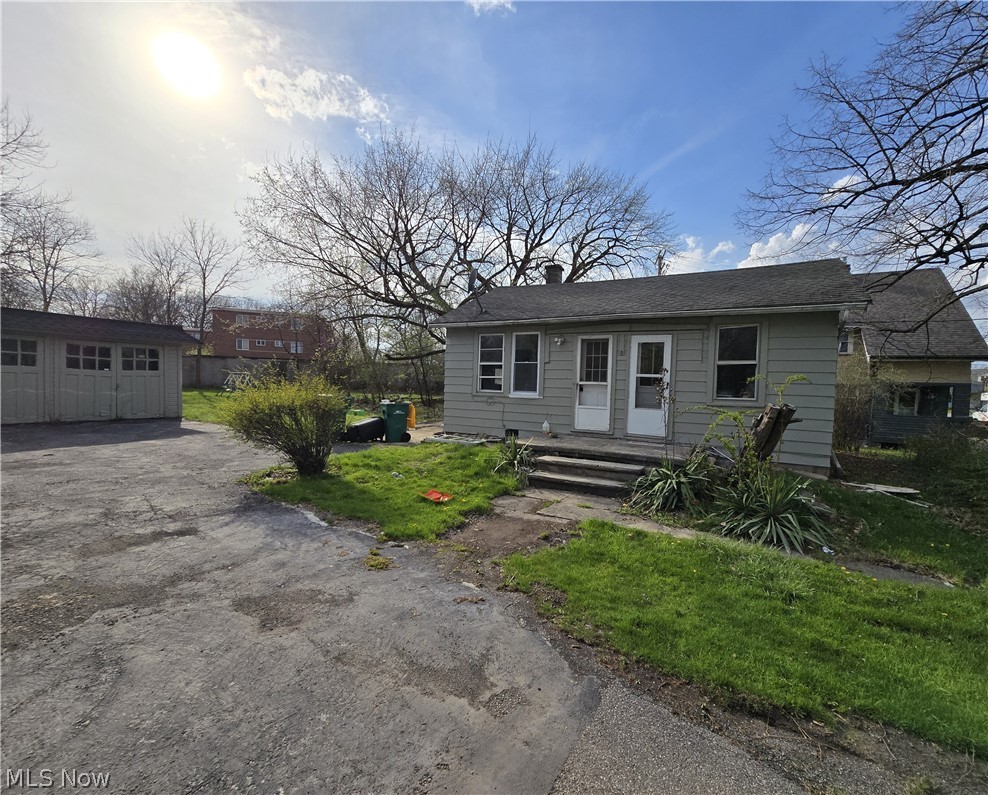 14510 Granger Road Maple Heights OH 44137