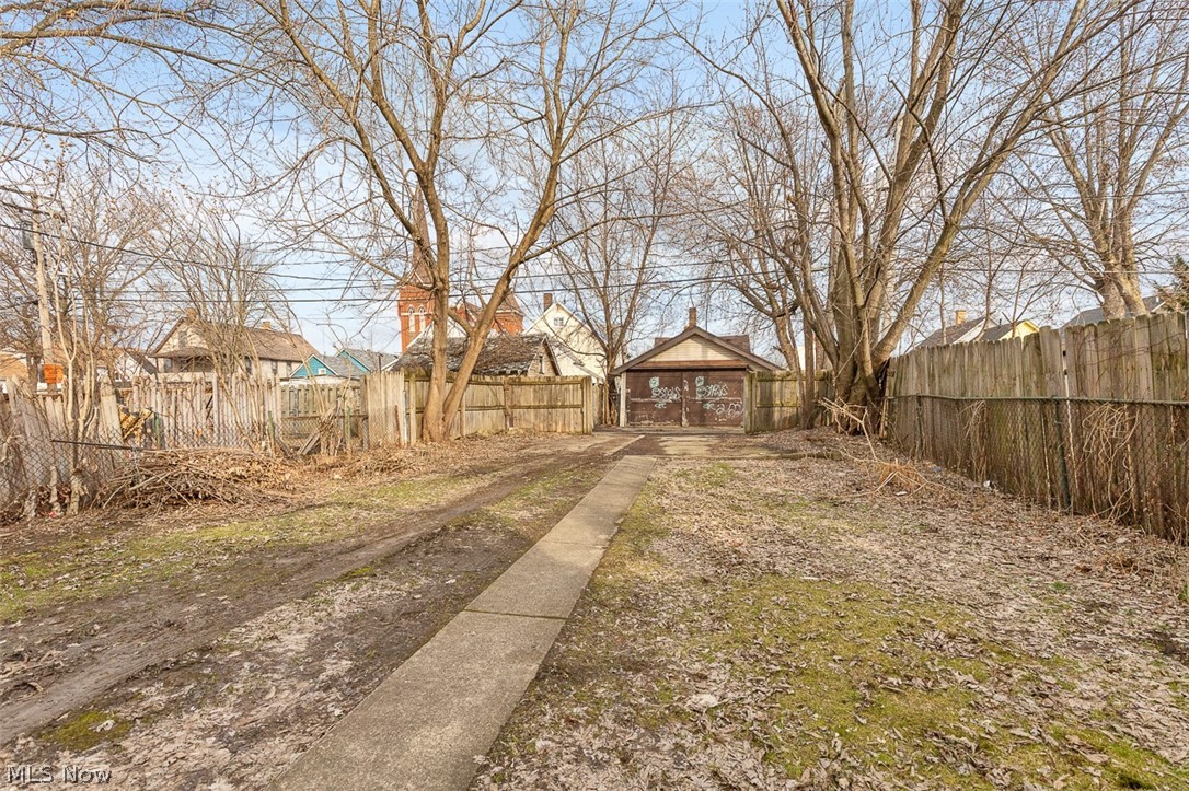 3279 W 44th Street Cleveland OH 44109
