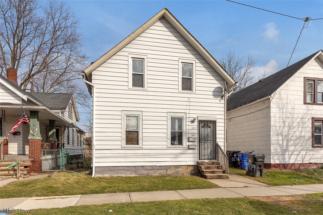 3279 W 44th Street Cleveland OH 44109