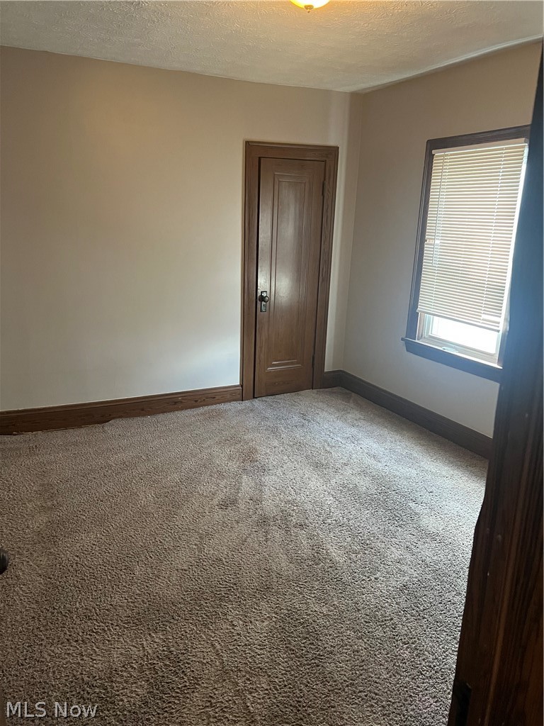 4902 E 109th Street Garfield Heights OH 44125