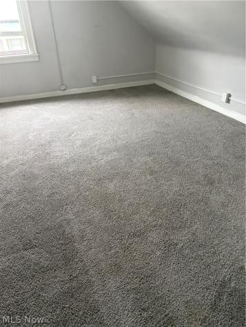 11805 Iowa Avenue Cleveland OH 44108