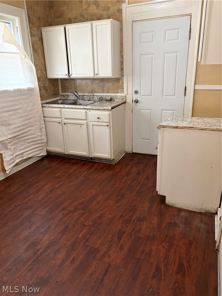 11805 Iowa Avenue Cleveland OH 44108