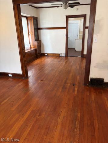 11805 Iowa Avenue Cleveland OH 44108