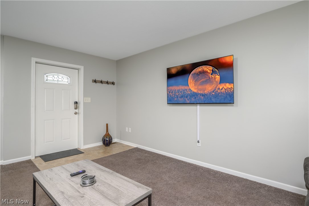 1718 - 1720 Newberry Street Cuyahoga Falls OH 44221