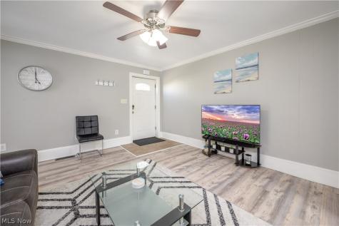 1718 - 1720 Newberry Street Cuyahoga Falls OH 44221