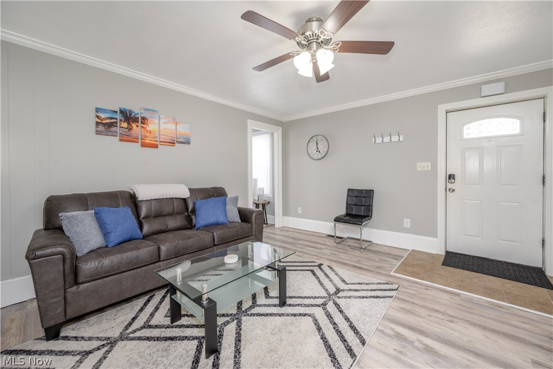 1718 - 1720 Newberry Street Cuyahoga Falls OH 44221