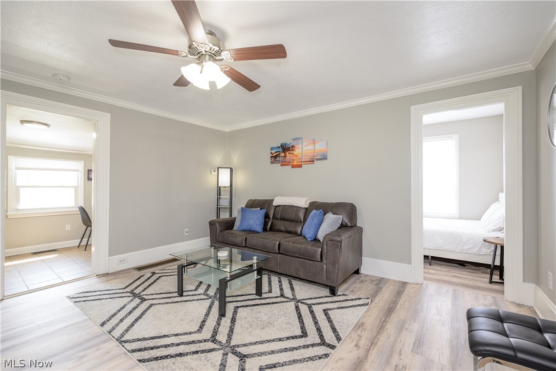 1718 - 1720 Newberry Street Cuyahoga Falls OH 44221