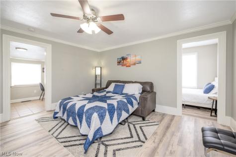 1718 - 1720 Newberry Street Cuyahoga Falls OH 44221