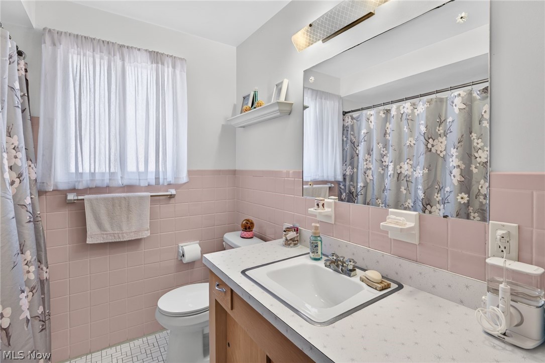 20404 Lake Shore Boulevard Euclid OH 44123