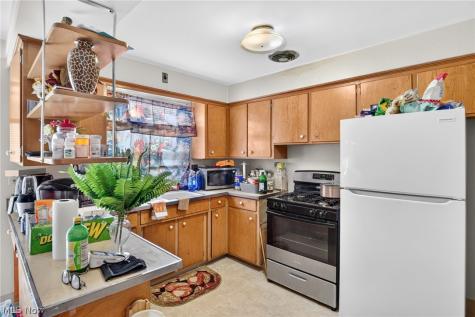 20404 Lake Shore Boulevard Euclid OH 44123
