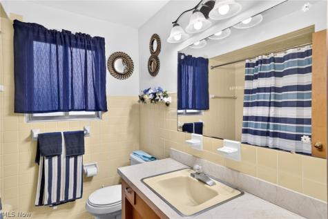 20404 Lake Shore Boulevard Euclid OH 44123
