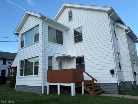 43 Manchester Avenue Youngstown OH 44509