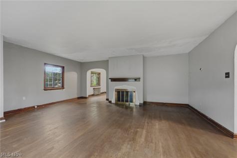 1704 Yale Avenue NW Canton OH 44703