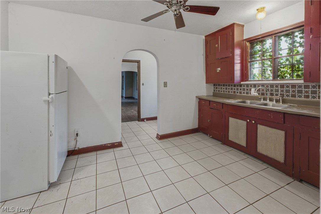 1704 Yale Avenue NW Canton OH 44703