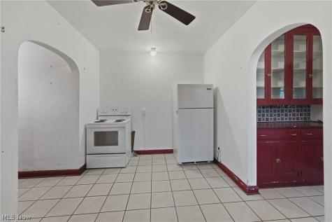 1704 Yale Avenue NW Canton OH 44703