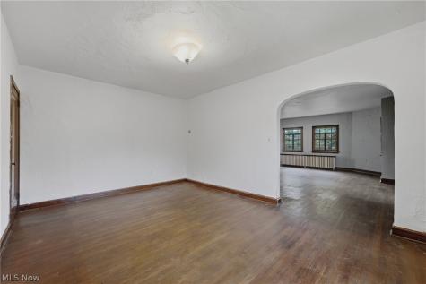 1704 Yale Avenue NW Canton OH 44703