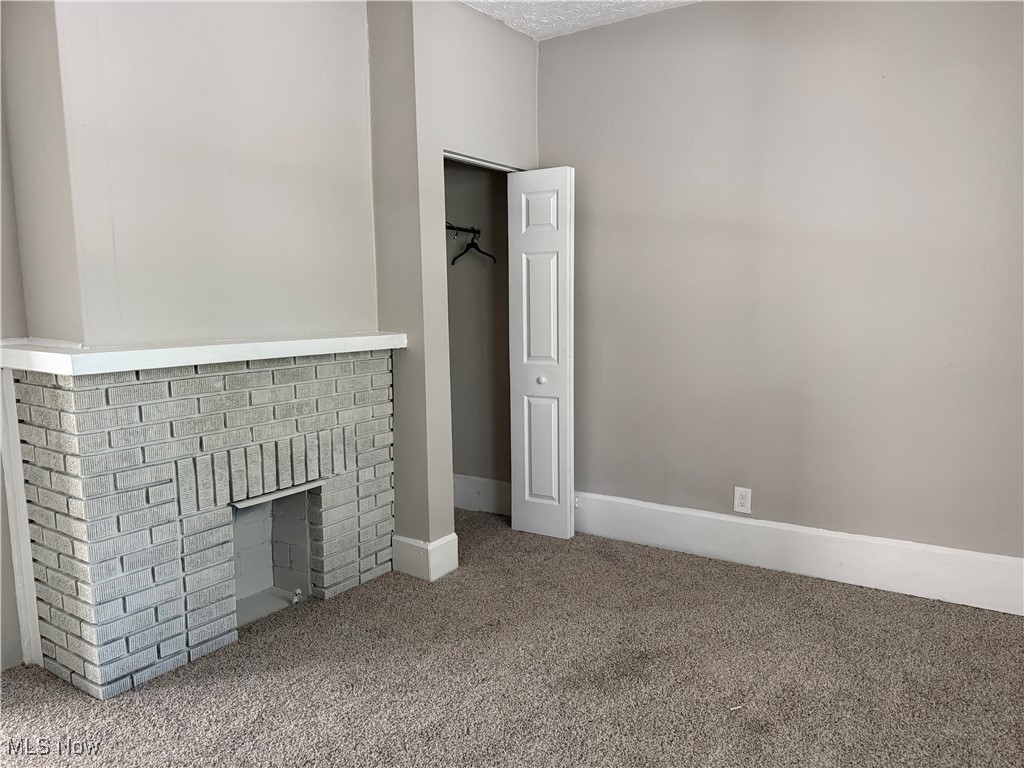2066 W 81st Street Cleveland OH 44102