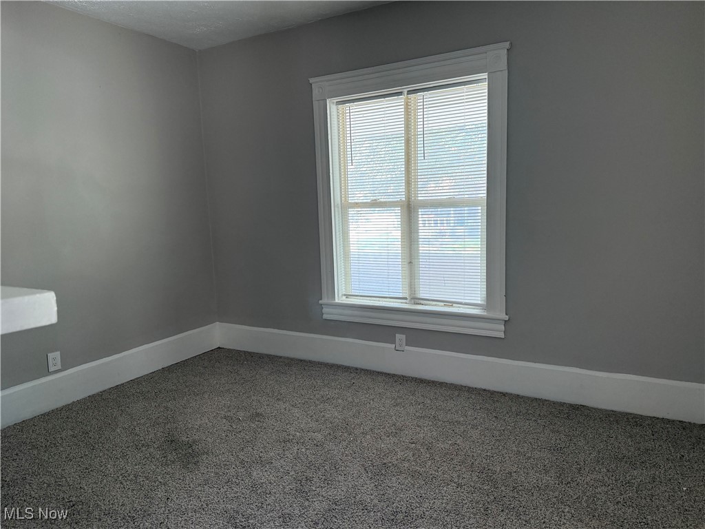 2066 W 81st Street Cleveland OH 44102